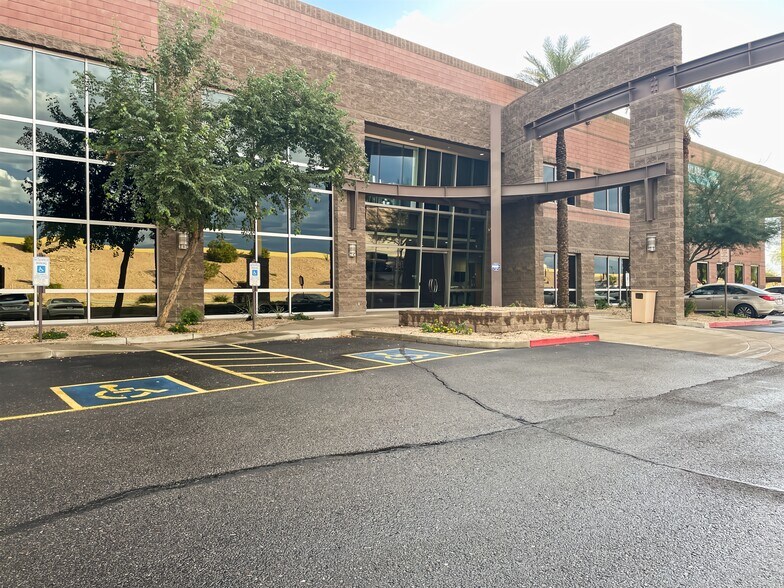 More Photos Of 19820 N 7th St, Phoenix Coworking Space