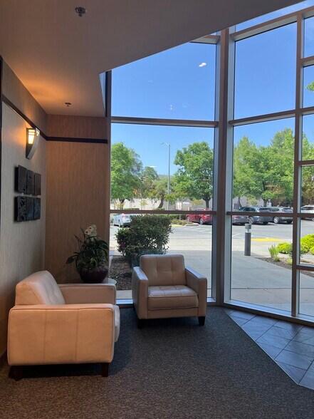 More Photos Of 785 Orchard Dr, Folsom Office For Lease