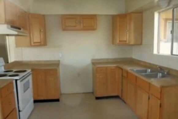 More Photos Of 59 S Indiana St, Porterville Apartments For Sale