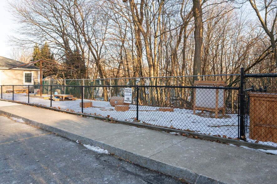 More Photos Of 36 Sparhawk St, Amesbury Daycare Center For Sale