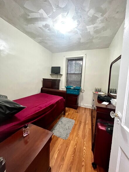 More Photos Of 688 Rogers Ave, Brooklyn Multifamily For Sale