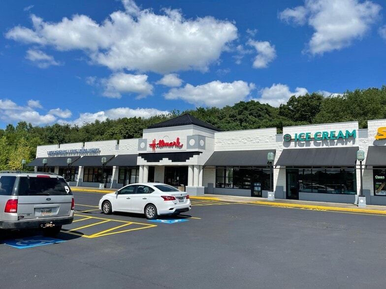 More Photos Of 4019 S Main St, Akron Unknown For Lease