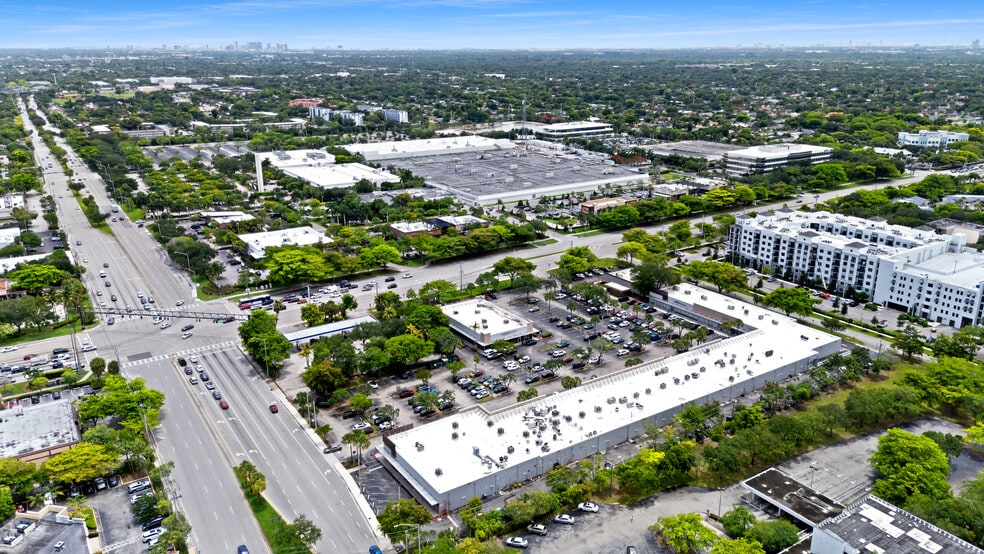 More Photos Of 1727-1797 N University Dr, Plantation Unknown For Lease