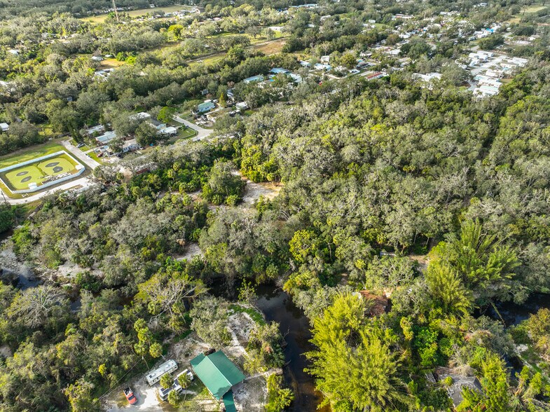 More Photos Of 8839 Richmond St, Gibsonton Land For Sale