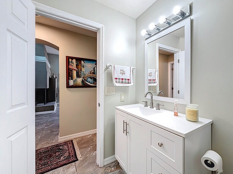 More Photos Of 421 NW 14th Pl, Crystal River Apartments For Sale