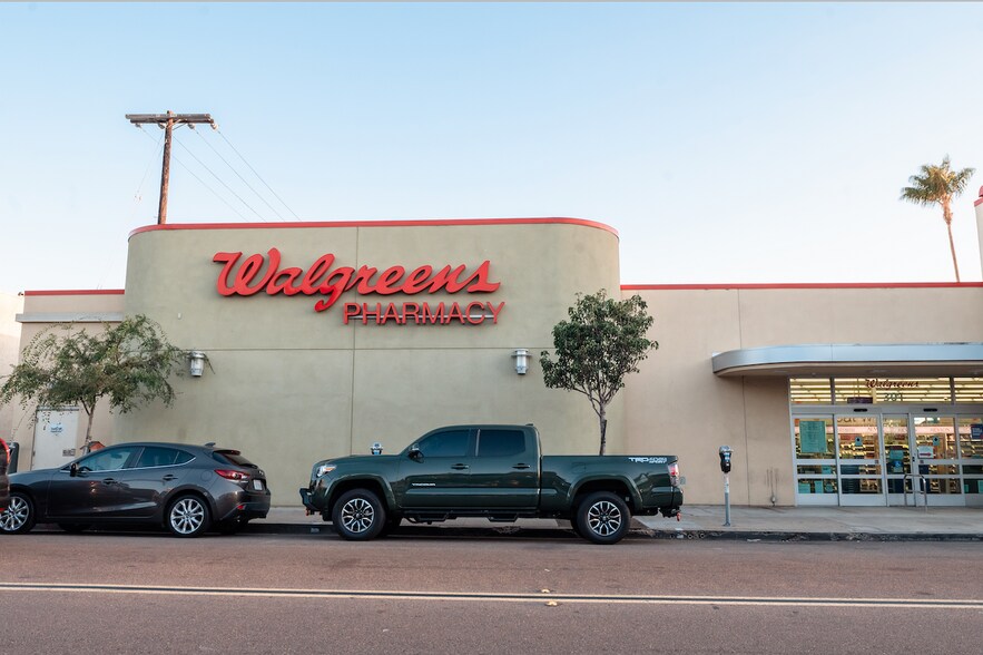 More Photos Of 301 University Ave, San Diego Drugstore For Sale