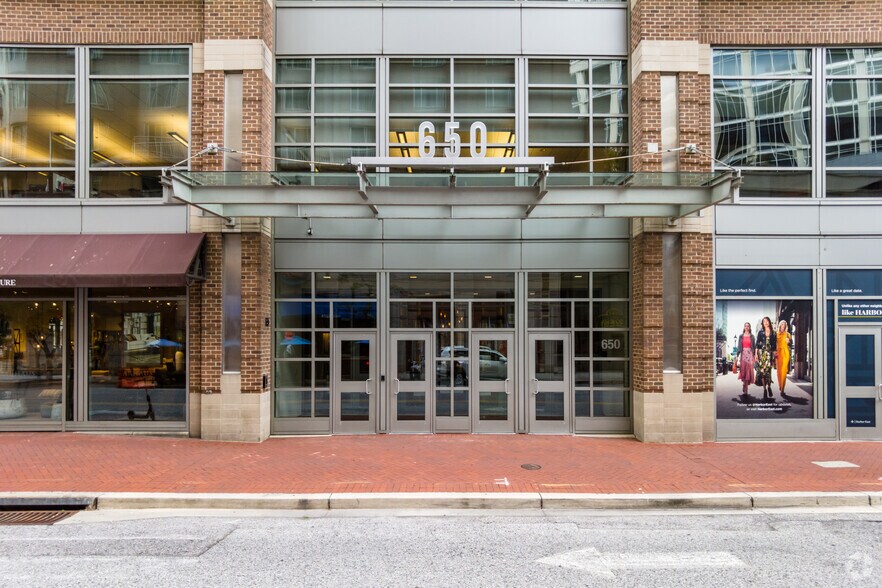 More Photos Of 100 International Dr, Baltimore Unknown For Lease