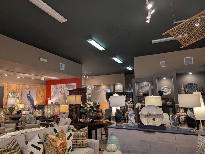 More Photos Of 1226 W Indiantown Rd, Jupiter Office For Sale