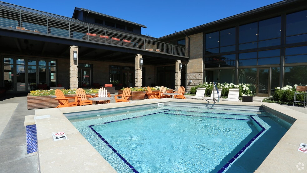 More Photos Of 845 Yard St, Grandview Heights Apartments For Lease