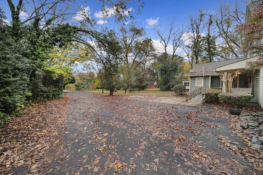 More Photos Of 500 W John St, Matthews Office For Sale