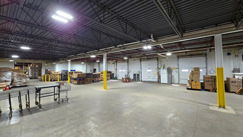 More Photos Of 18 Main St, Silver Creek Food Processing For Sale