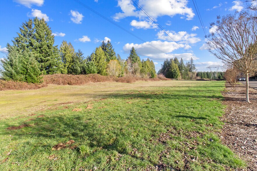 More Photos Of 20512 SW Roy Rogers Rd, Sherwood Multifamily For Sale