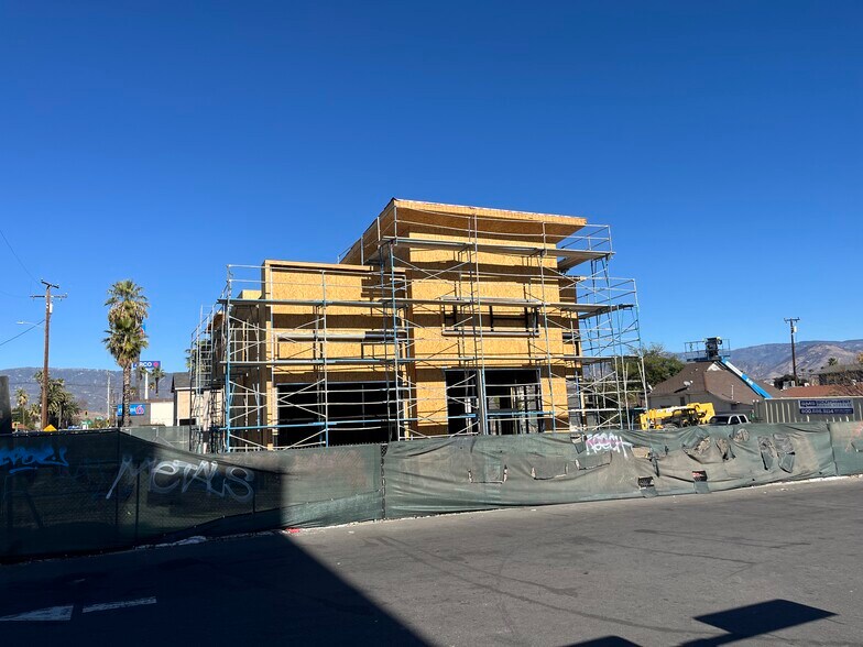 More Photos Of 539 N H St, San Bernardino Fast Food For Sale