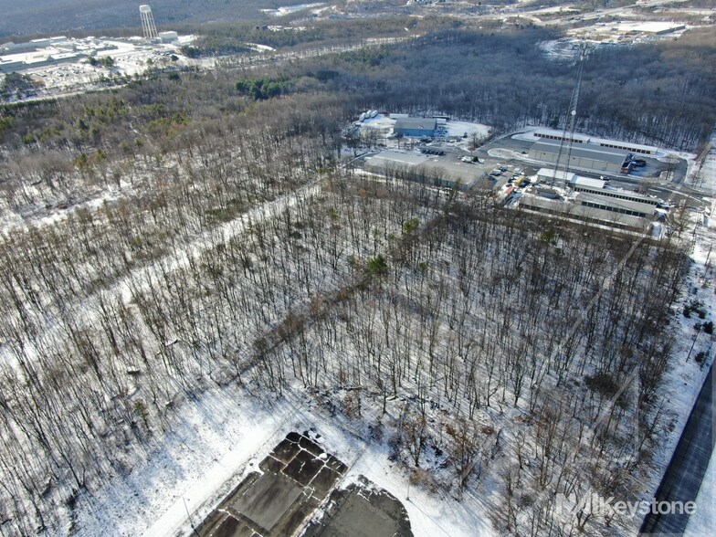 More Photos Of 178 Industrial Rd, Frackville Flex For Sale