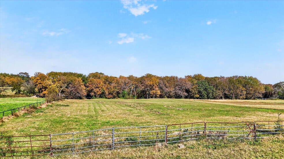 More Photos Of 1937 Spring Hill Rd, Aubrey Land For Sale