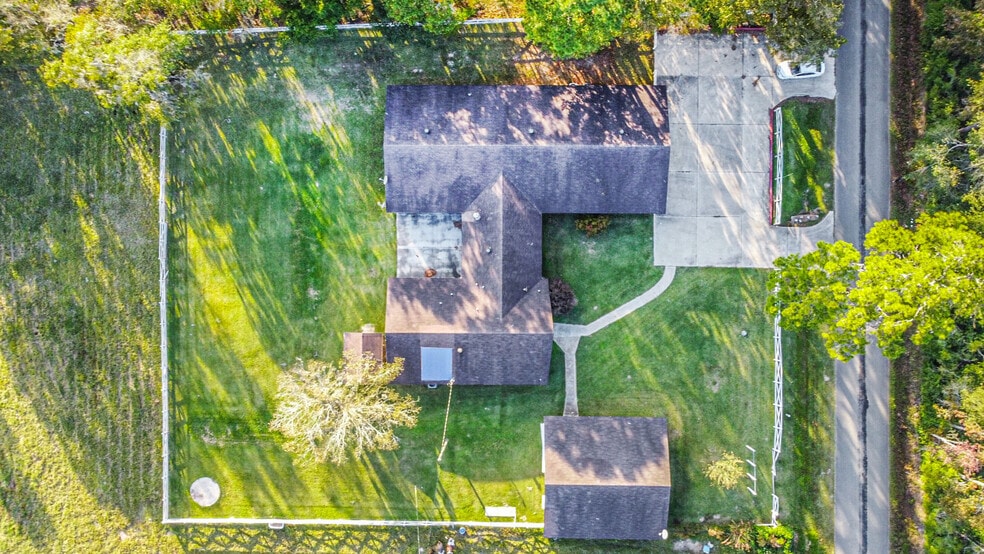 Primary Photo Of 1270 CR 2293, Cleveland Assisted Living For Sale