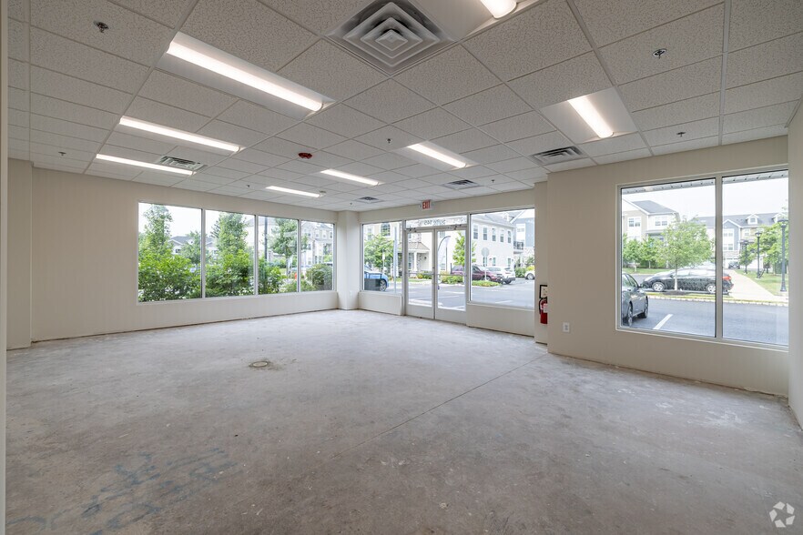 More Photos Of 1 Housel Cir, Hillsborough Apartments For Lease