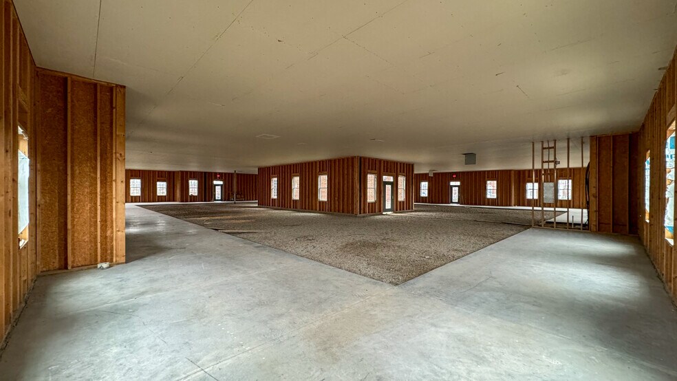 More Photos Of 5897 Montclair Blvd, Milford Office For Lease