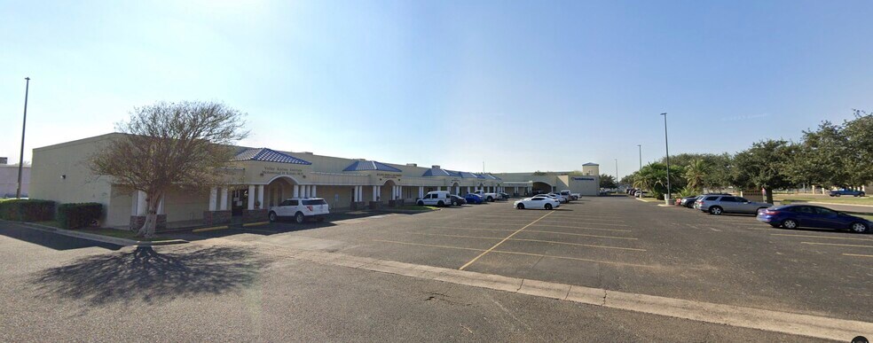 More Photos Of 909 Business Park Dr, Mission Office For Lease