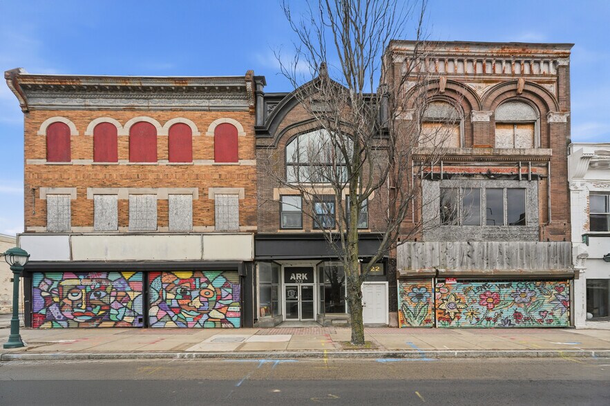 Primary Photo Of 522 Market st, Chester General Retail For Lease