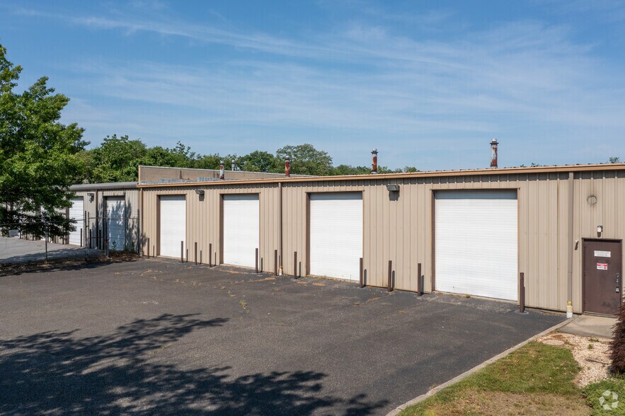 More Photos Of 1305 Industrial Hwy, Cinnaminson Warehouse For Lease