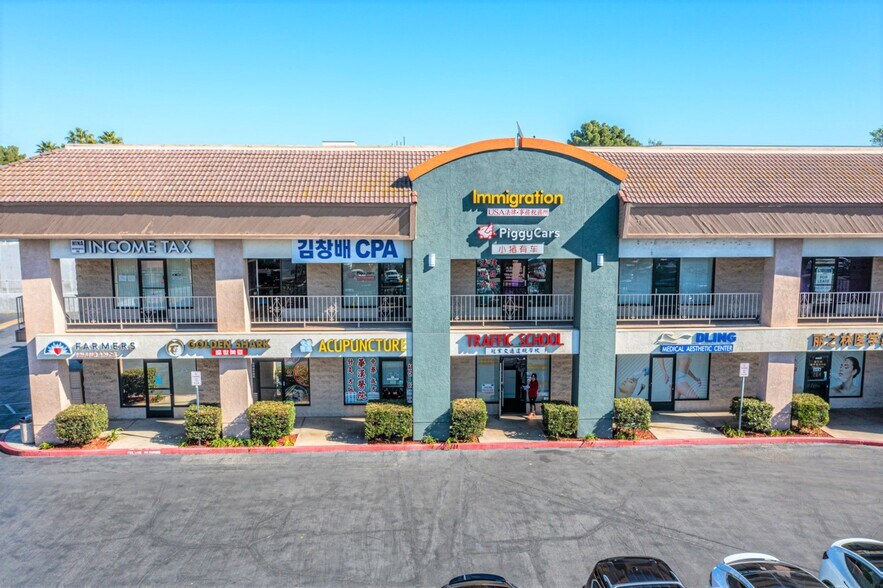 More Photos Of 19031-19075 Colima Rd, Rowland Heights Unknown For Lease