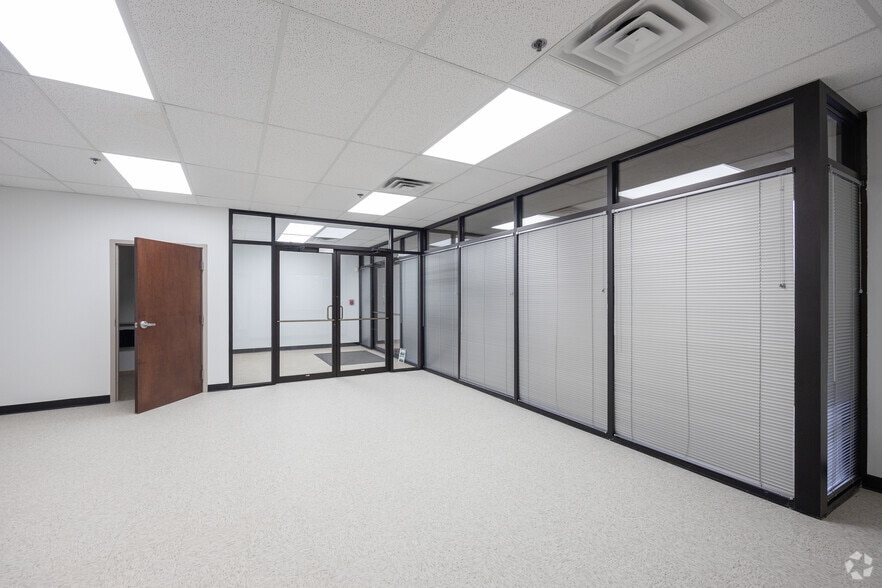 More Photos Of 860 John B Brooks Rd, Pendergrass Distribution For Lease