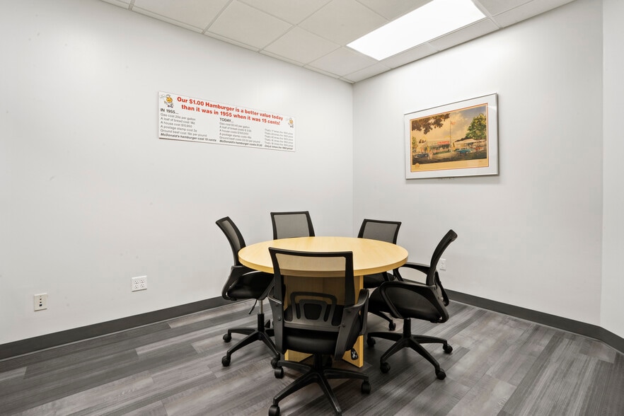 More Photos Of 23113 Plaza Pointe Dr, Laguna Hills Office For Sale