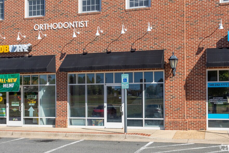 More Photos Of 35 Walpole St, Stafford Unknown For Lease