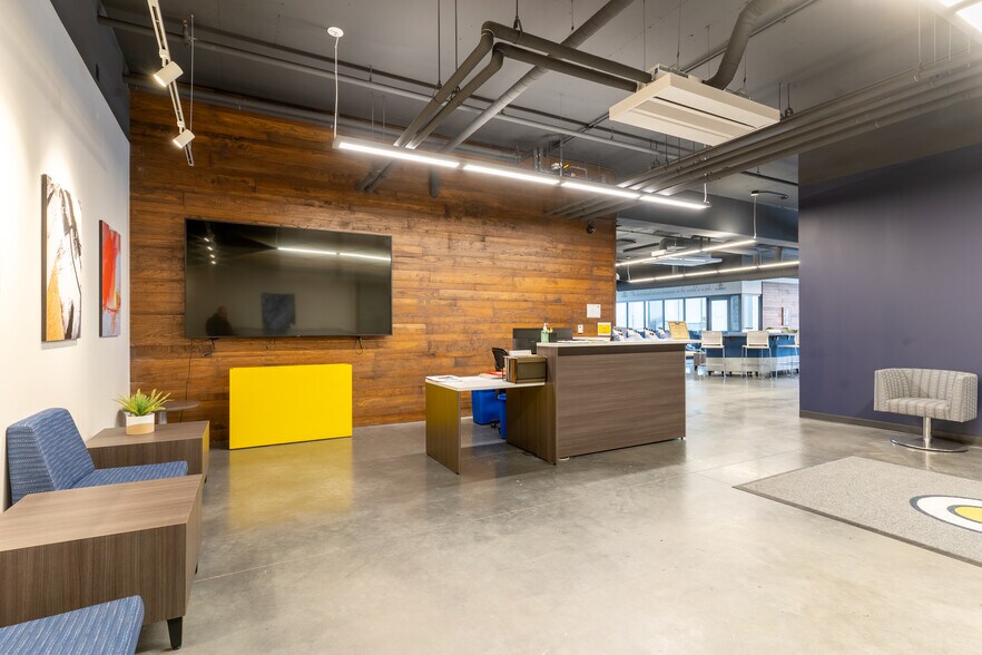 More Photos Of 1256 Penn Ave N, Minneapolis Medical For Lease