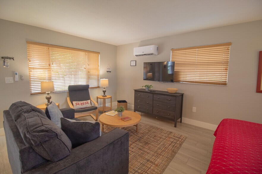 More Photos Of Downtown, Punta Gorda Apartments For Sale