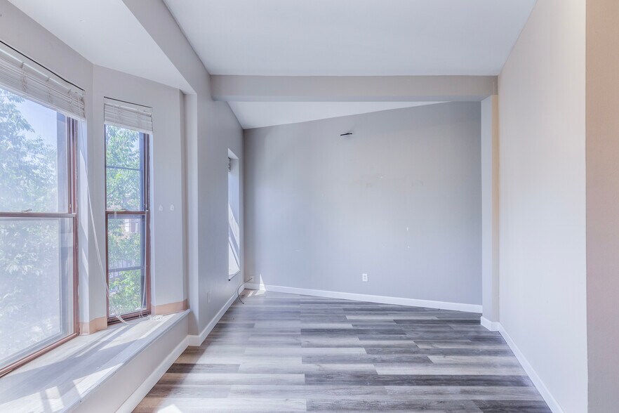 More Photos Of 408 N Euclid Ave, Saint Louis Office For Lease