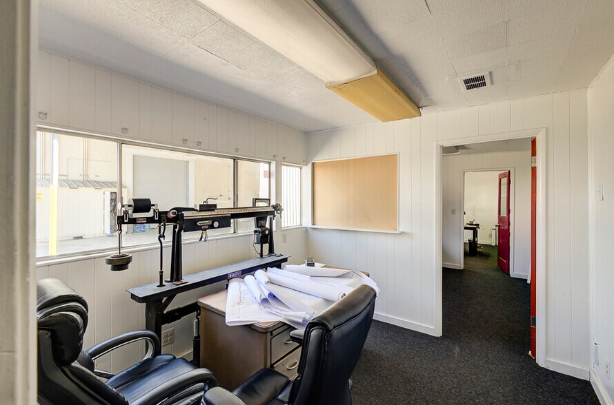 More Photos Of 39400 Clarkson Dr, Kingsburg Warehouse For Sale