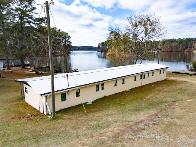 More Photos Of 8726 Jackson Lake Rd, Monticello Marina For Sale