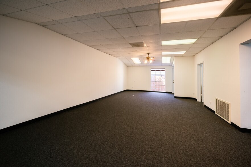 More Photos Of 2534 Walnut Bend Ln, Houston Medical For Lease