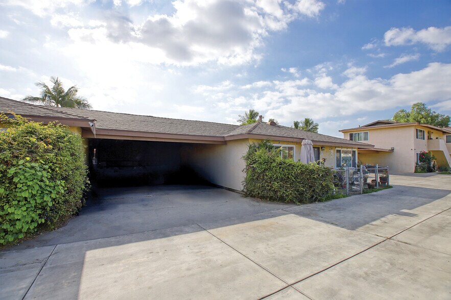 More Photos Of 6029 Live Oak St, Bell Gardens Apartments For Sale