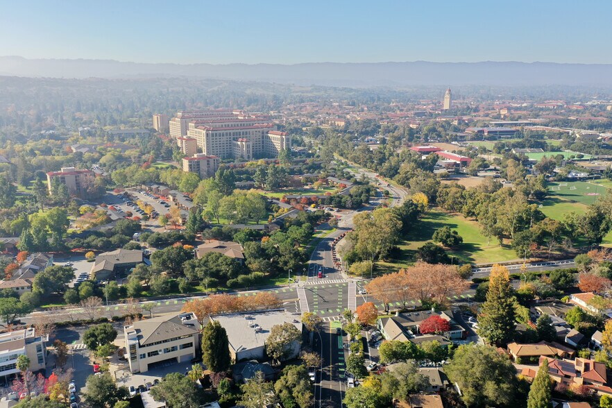 More Photos Of 1705 El Camino Real, Palo Alto Office For Sale