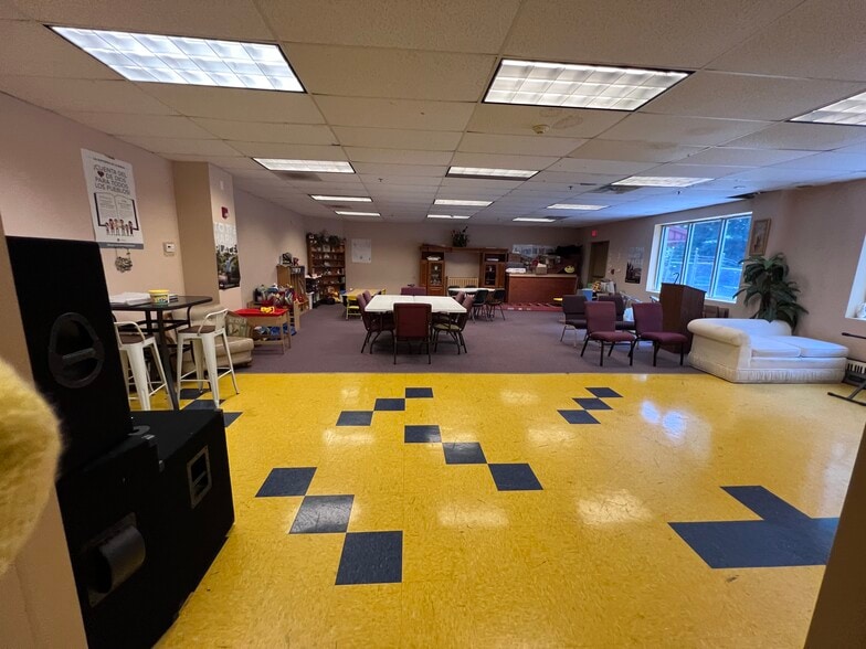 More Photos Of 1705 Redan E, Lithonia Religious Facility For Sale