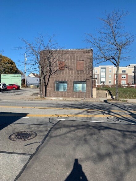 More Photos Of 146 University Ave, Rochester General Retail For Sale