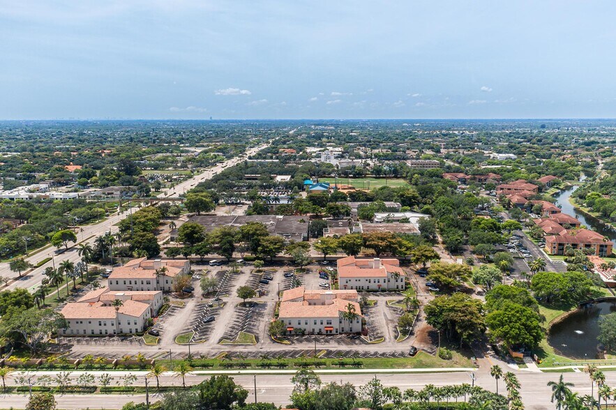 More Photos Of 7777 N University Dr, Tamarac Medical For Sale
