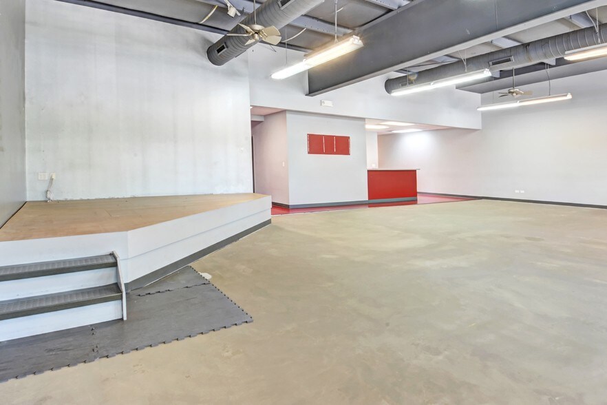 More Photos Of 5290 Arapahoe Ave, Boulder Unknown For Lease