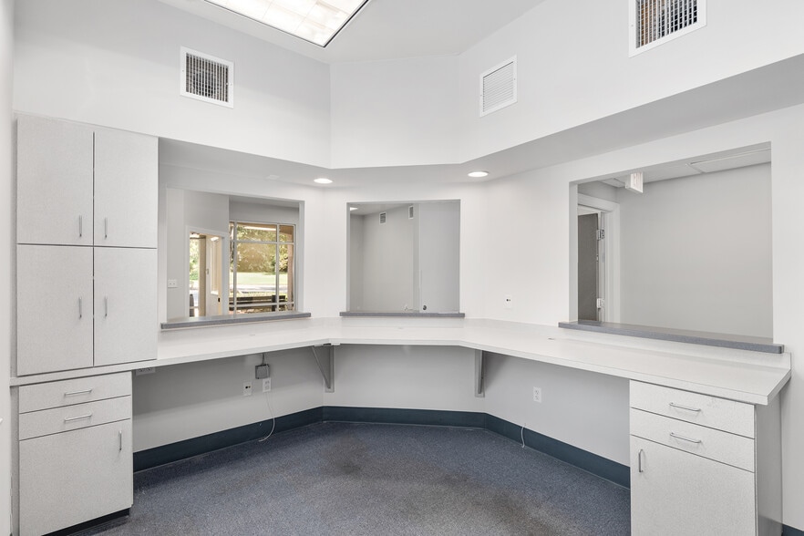 More Photos Of 1014 NW 57th St, Gainesville Medical For Lease