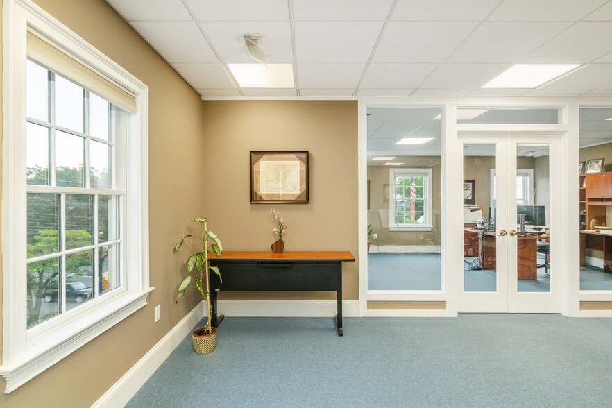 More Photos Of 78 S Main St, Doylestown Office Residential For Lease