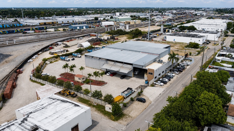 More Photos Of 8600 NW 36th Ave, Miami Manufacturing For Lease