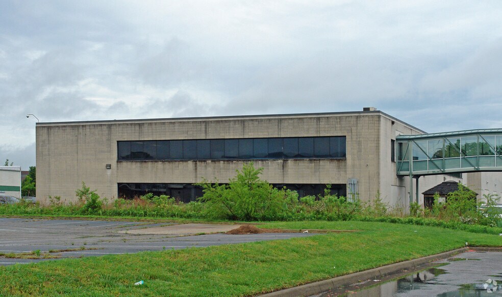 More Photos Of 831 Seahawk Cir, Virginia Beach Office For Lease