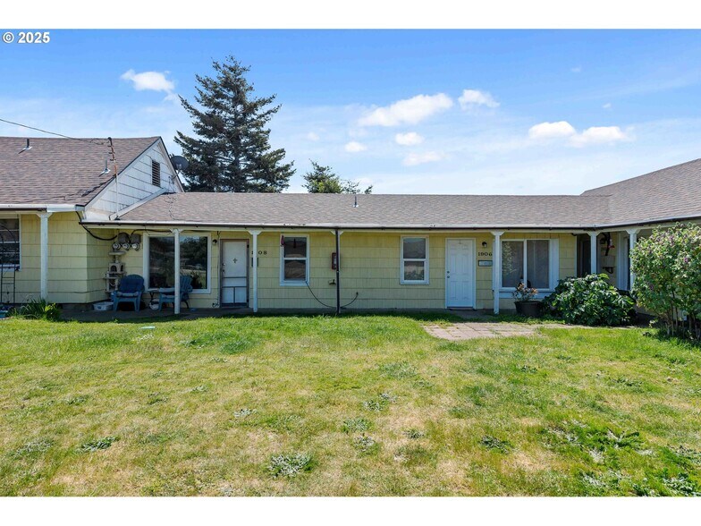 More Photos Of 1900 Monroe St, North Bend Apartments For Sale