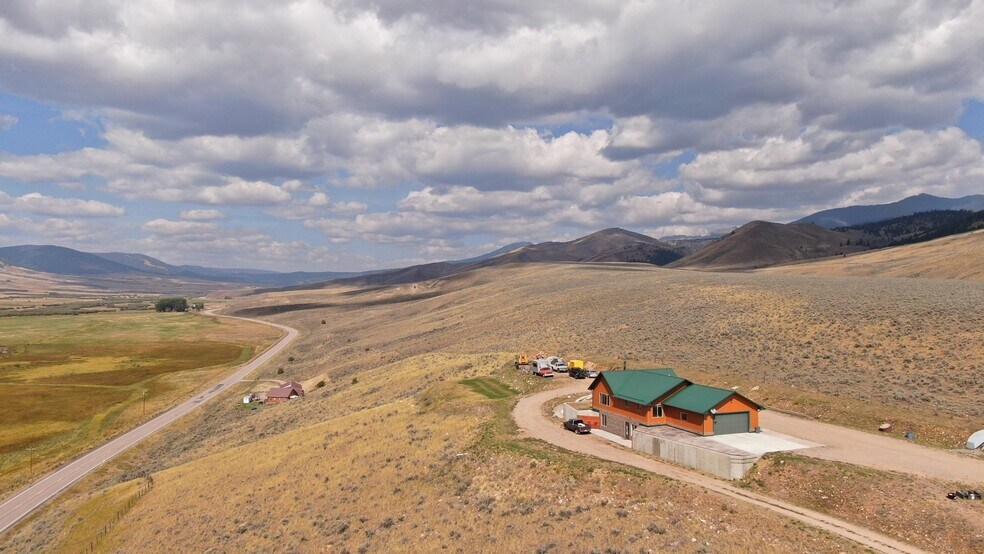 More Photos Of 2900 Pioneer Mountains Scenic By-Way Way, Polaris Industrial For Sale