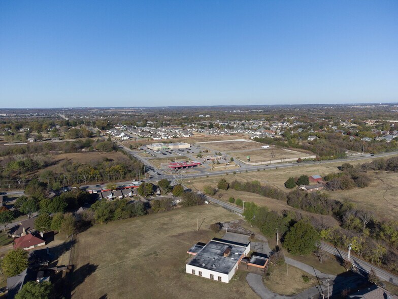 More Photos Of 424 W 111th St S, Jenks Land For Sale