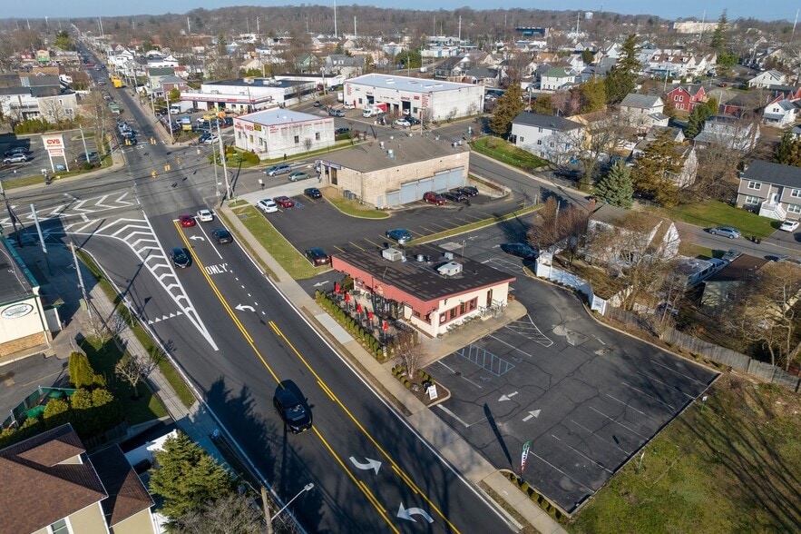 More Photos Of 76 E Pulaski Rd, Huntington Station Fast Food For Sale