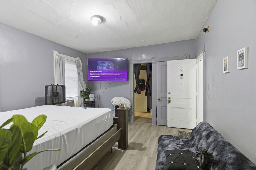 More Photos Of 900 N Alvord St, Syracuse Apartments For Sale